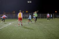 voetbalveld met spelers